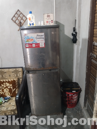 LG ফ্রিজ ১৭২ L